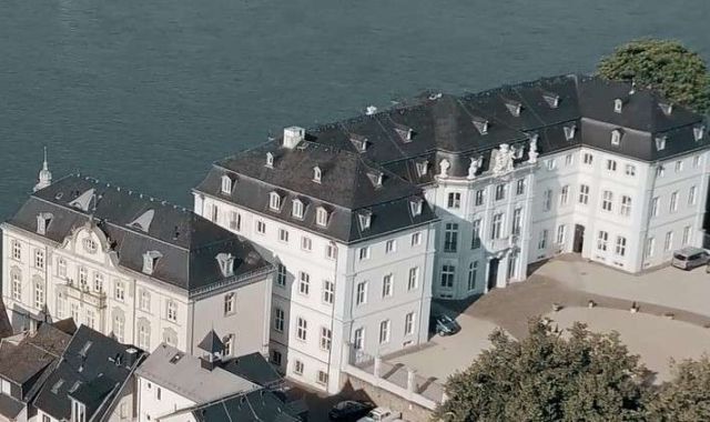 Landesmusikakademie und Schloss Engers